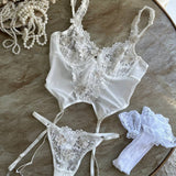 Nicoleta – Set lenjerie de mireasă