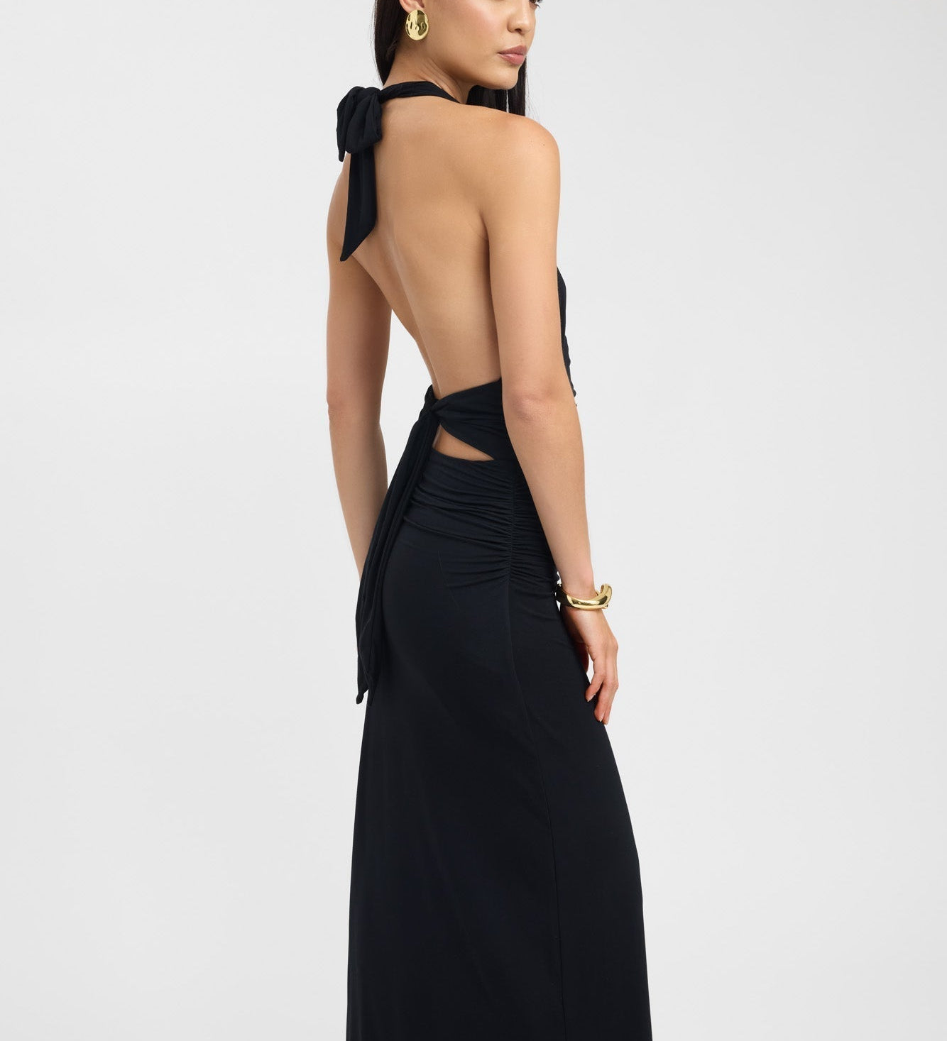 Estera – Rochie maxi cu bretele halter și decolteu în V