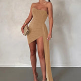 Cezara – Rochie mini cu croială simplă și elegantă
