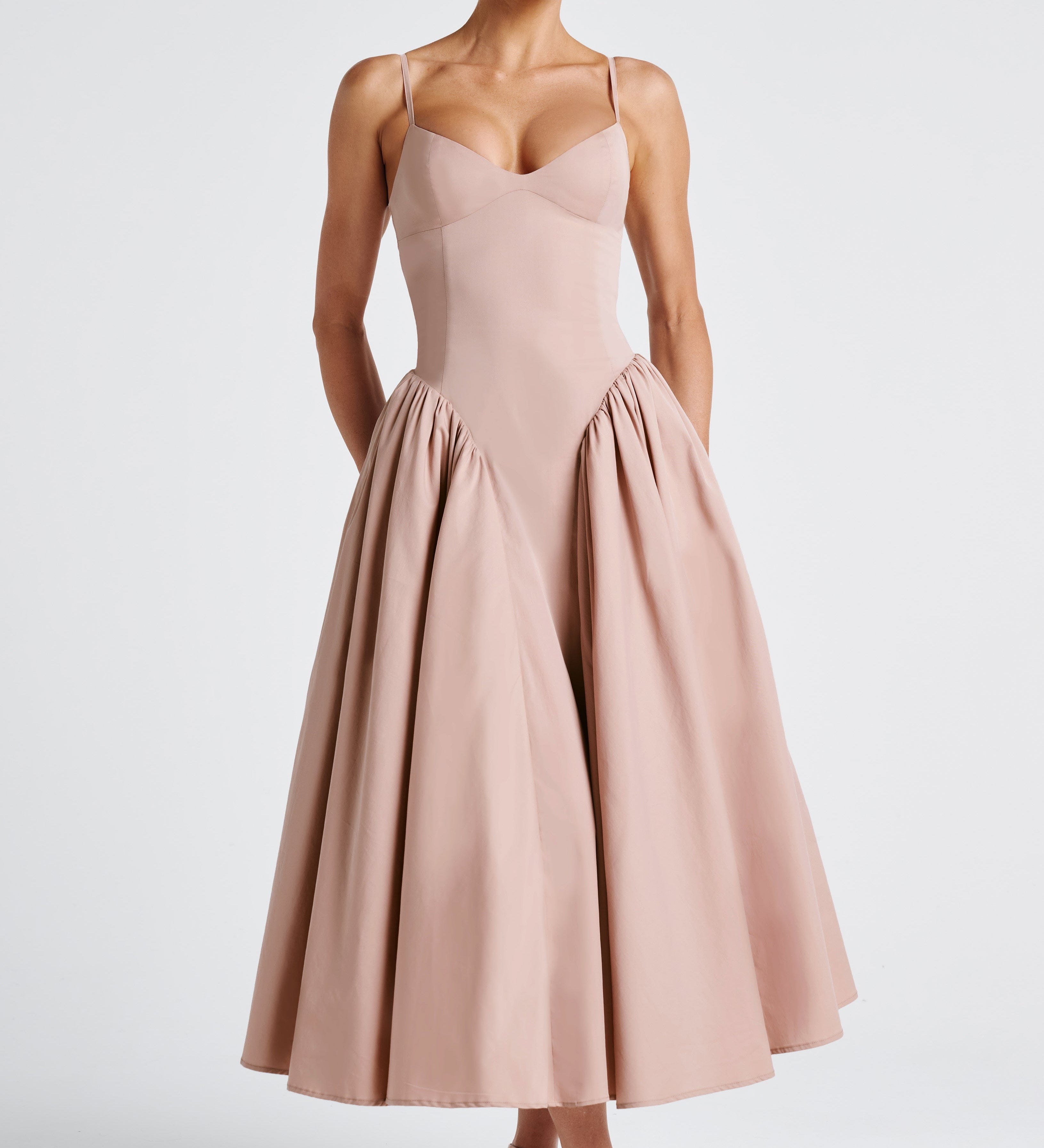 Ionela – Rochie midi cu top ajustat și fustă voluminoasă
