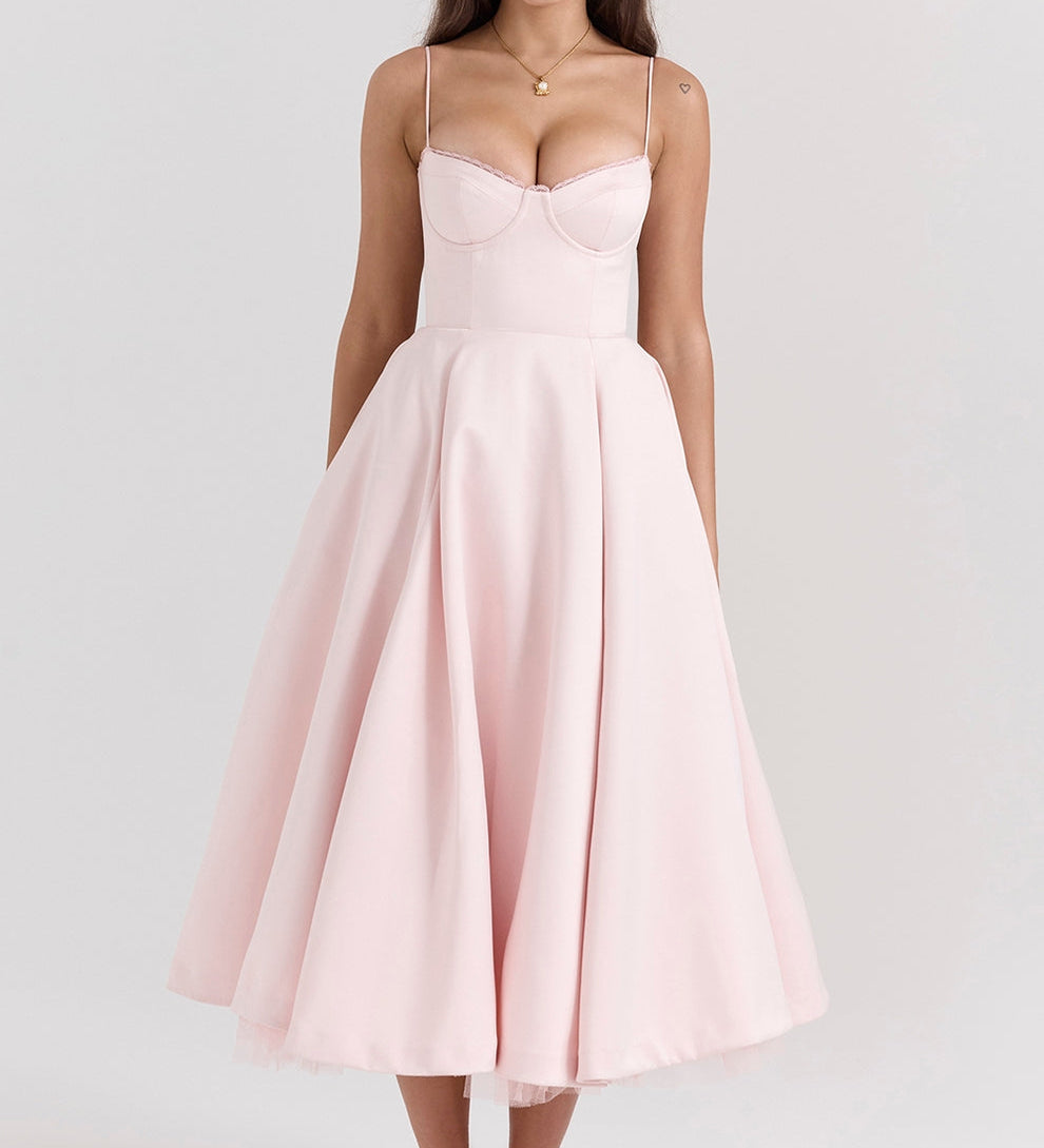 Raluca – Rochie midi din tul cu fustă amplă