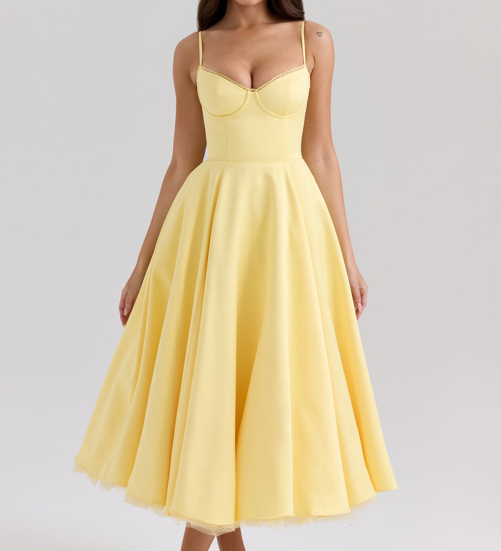 Raluca – Rochie midi din tul cu fustă amplă