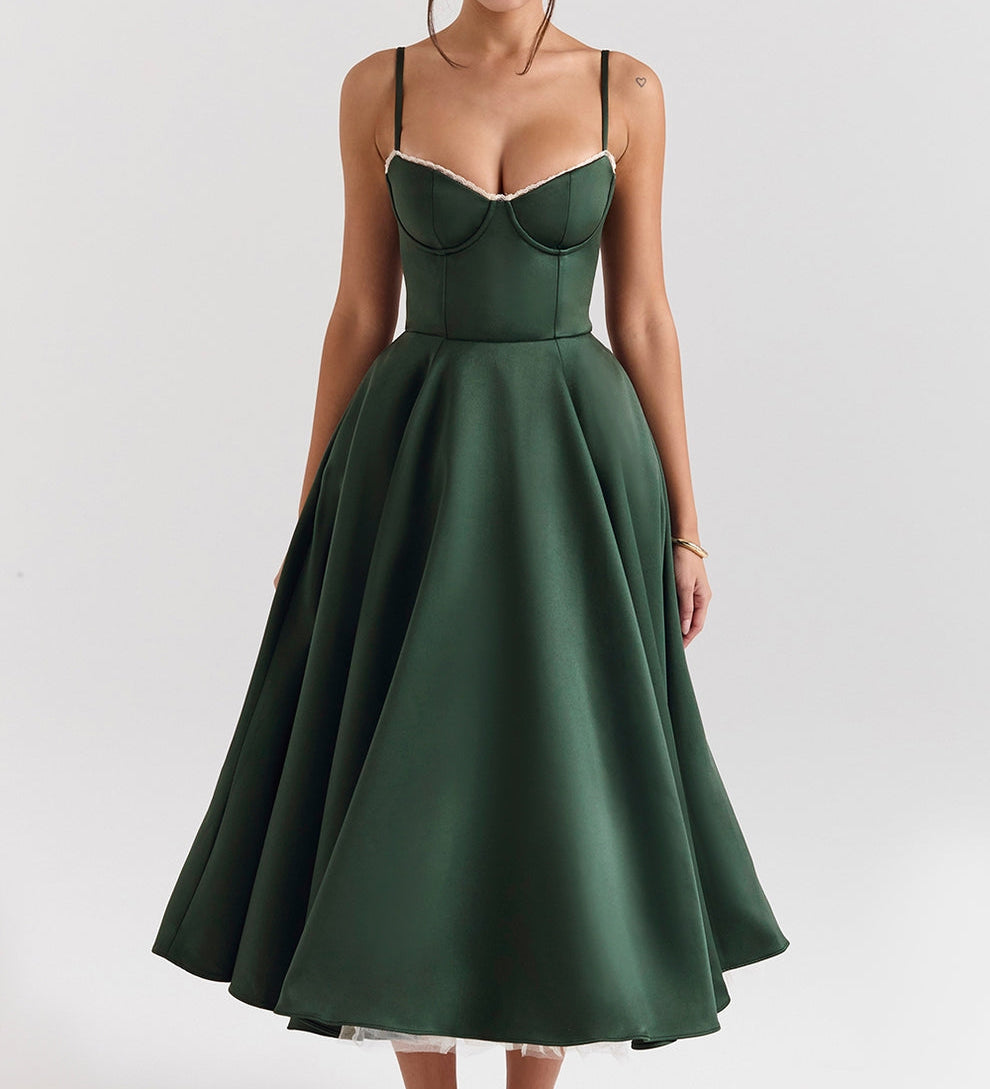 Raluca – Rochie midi din tul cu fustă amplă